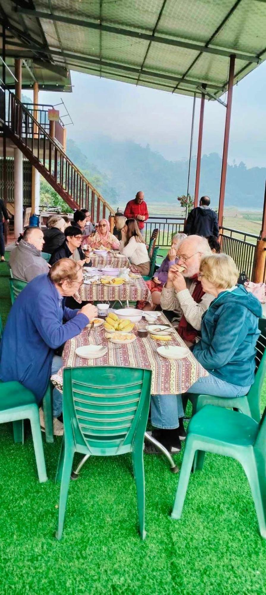 Ba Be Homestay - Nha Nghi Tran Thuc Bac Kan Eksteriør billede